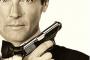 英俳優のロジャー・ムーア死去 89歳 … 映画「007」シリーズの3代目ジェームズ・ボンドを演じる 2003年には「ナイト」の爵位と「サー」の称号を授与される