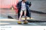 【かわE】『ハリー・ポッター』俳優のダニエル・ラドクリフ、下着姿＆可愛いスリッパで路上に出るｗｗｗｗ