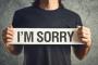 彡(●)(●)「すみません、」「すみません」「ごめんなさい」