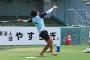 【小ネタ】中村俊輔、バッティング練習！ホームラン級の大飛球