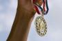 オリンピックでメダルを取った男子選手「両親に感謝」←うわマザコン。結婚遠のいたわ