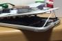 米アップルのスマホ「iPhone 8 Plus」でバッテリー膨張相次ぐ、韓国サムスン「Galaxy Note 7」の二の舞い？