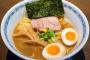 ラーメンの汁「アツゥイ!」　自衛官「お！失踪するゥーんだ！」」