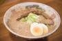 【画像】水不使用！ ぜんぶ脂の「背脂100%ラーメン」がマジでヤバイｗｗｗｗｗｗｗ