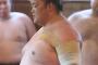 左腕は使えたのか！？稀勢の里、夏場所初日の結果！！！（動画あり）