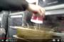 【閲覧注意】海外のケンタッキーで「腐敗した肉」を再利用したという謎動画が流出！500万回再生される