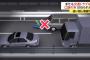 路上で車を止めて取っ組み合いのケンカ→後続車に轢かれる