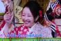 【放送事故ｗ】お正月の生放送でお酒を飲みすぎた女優さん、獅子舞より顔赤なって退場ｗｗｗ