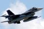 空自F-2戦闘機が車輪を出さず着陸しようとして滑走路に接触、そのまま再び離陸…築城基地！