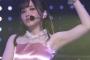 【朗報】鬼頭明里さん、冬なのに半袖でワキをみせてしまう w w