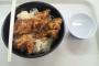 学食のからあげ丼(390円)