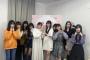 【AKB48】17期の集合写真の布袋の映り方がなんかすごく奇妙な件