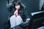【悲報】美女ゲーム配信者、ガチで『窮地』に立たされてしまう・・・・