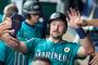 【MLB】マリナーズ・ローリー捕手が55号＆56号連発！　55号で両打ち新記録、56号でグリフィーの球団最多に並ぶ…　今季2度目両打席弾