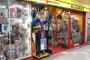 彡(^)(^)「お、ワイが子供のころ遊んでたおもちゃやんけ買ったろ」