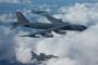 米軍B-52「死の鳥」爆撃機の中国人工島への威嚇飛行に…F-22ステルス戦闘機が護衛か！