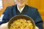 【朗報】くら寿司、ついに「牛丼」にまで手を出すｗｗｗｗｗｗｗ もはや寿司屋じゃない件・・・