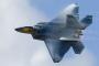 旅客機の操縦席に侵入図った男を拘束、米軍F-22戦闘機が出動する騒動に…アメリカン航空機！