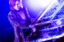 【音楽】YOSHIKI愛用クリスタルピアノ、新作モデルが1億円で5台限定販売