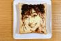 須田亜香里さんを小倉トーストで描きました