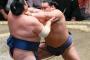 【悲報】大相撲の横綱戦で取組前にクソ客が「ハッキヨイ！」と叫び妨害ｗｗｗｗwｗｗｗｗｗｗｗ