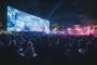 【悲報】人気バンドのライブ中、とんでもないハプニングが発生してしまう！！！！！！！