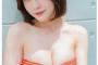 【画像】HKT48の新エースさん、色白美乳グラビアがエッチすぎるwwwwww市村愛里、チューブトップビキニで美バストを大開放！！！