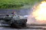 【緊急速報】　「富士総合火力演習」で陸自10式戦車の120mm戦車砲の破片が観客席に飛んだ模様　少なくとも2人が負傷