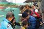 三浦カズが神対応、長蛇のファン350人に即席サイン会