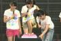 【悲報】中井りかがスタッフが用意してくれた生誕ケーキを蹴りつけて爆笑する・・・