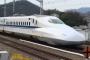 新幹線車内にヘビ、浜松駅で停車し捕獲（海外の反応）