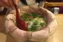 海外「肉のカーテン！」日本のチャーシュー麺のインパクトに海外驚き（海外反応）