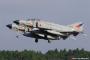 空自百里基地で日米共同訓練が開始…F-4戦闘機やFA-18戦闘攻撃機が空中戦！