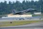 F-15戦闘機全ギア同時トラブル発生、フックランディングで嘉手納基地に緊急着陸！