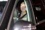 【相撲】稀勢の里、20時半ごろ車で田子ノ浦部屋を出る