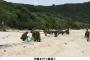 宮古島の海岸に廃油ボールが漂着、自衛隊が除去作業…県から災害派遣の要請！
