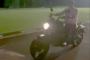 ドゥテルテ比大統領、警護隊の敷地内でバイクを乗り回し停車後に転倒…市長時代には大型バイクに乗って自らパトロール！