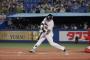 村上宗隆、メジャー争奪戦へ。10年429億円