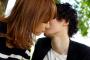 中高生カップルの間で「キス動画」公開が流行の理由ｗｗｗ【MixChannel】