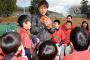 新井良(33)“鉄人”ボディーで２０本塁打狙う