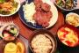 おまえらは、今日の夜ご飯何食べる？