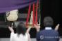 【靖国神社】安部晋三首相が春季例大祭に合わせA級戦犯が合祀されている靖国神社祭祀に供物奉納　韓国の反応