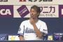 【悲報】石川内野手、お菓子を食べながら試合観戦