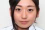 画像　野球興味ないワイ、女子ソフトボールの美人に惚れる