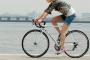 なんでみんな自転車乗らないの？地球も健康にも優しいのに