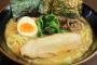 家系ラーメンワイ「酢、ドバッ！wコショウ、ガリガリ！w玉ねぎ、ドサッ！w紅生姜、モリモリ！w」