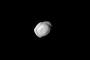 空飛ぶ円盤のような形をした、土星の衛星「パン」の画像を探査機「カッシーニ」が撮影！