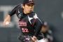益田直也(33)25登板8H16S 防御率1.83 奪三振率8.75