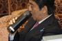 安倍首相がネット上の批判に悩む　フェイスブックに「あたまオカシい」「低学歴カス」など