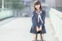 【画像】紺セーラー服着たロリ顔のJKコスプレイヤーが可愛すぎる！！